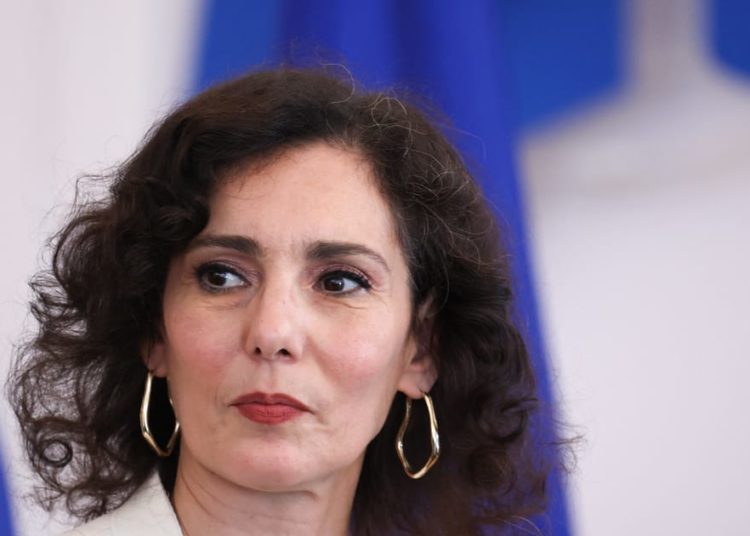 Israel may need new leadership to deliver peace, EU commissioner says