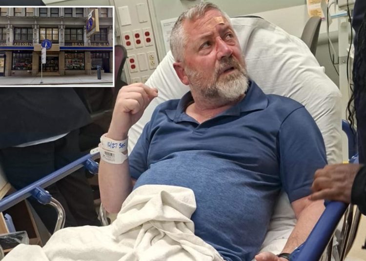 Israeli tourist punched by stranger  who ripped off his yarmulke in NYC: cops