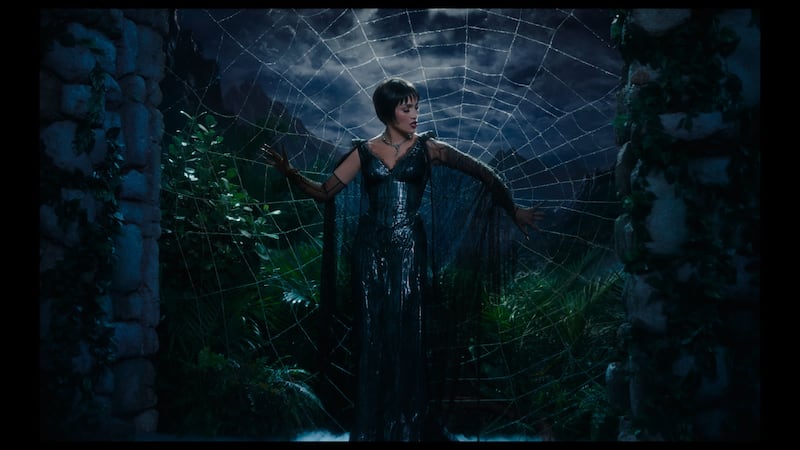 Jennifer Lopez in 'Kiss of the Spider Woman'