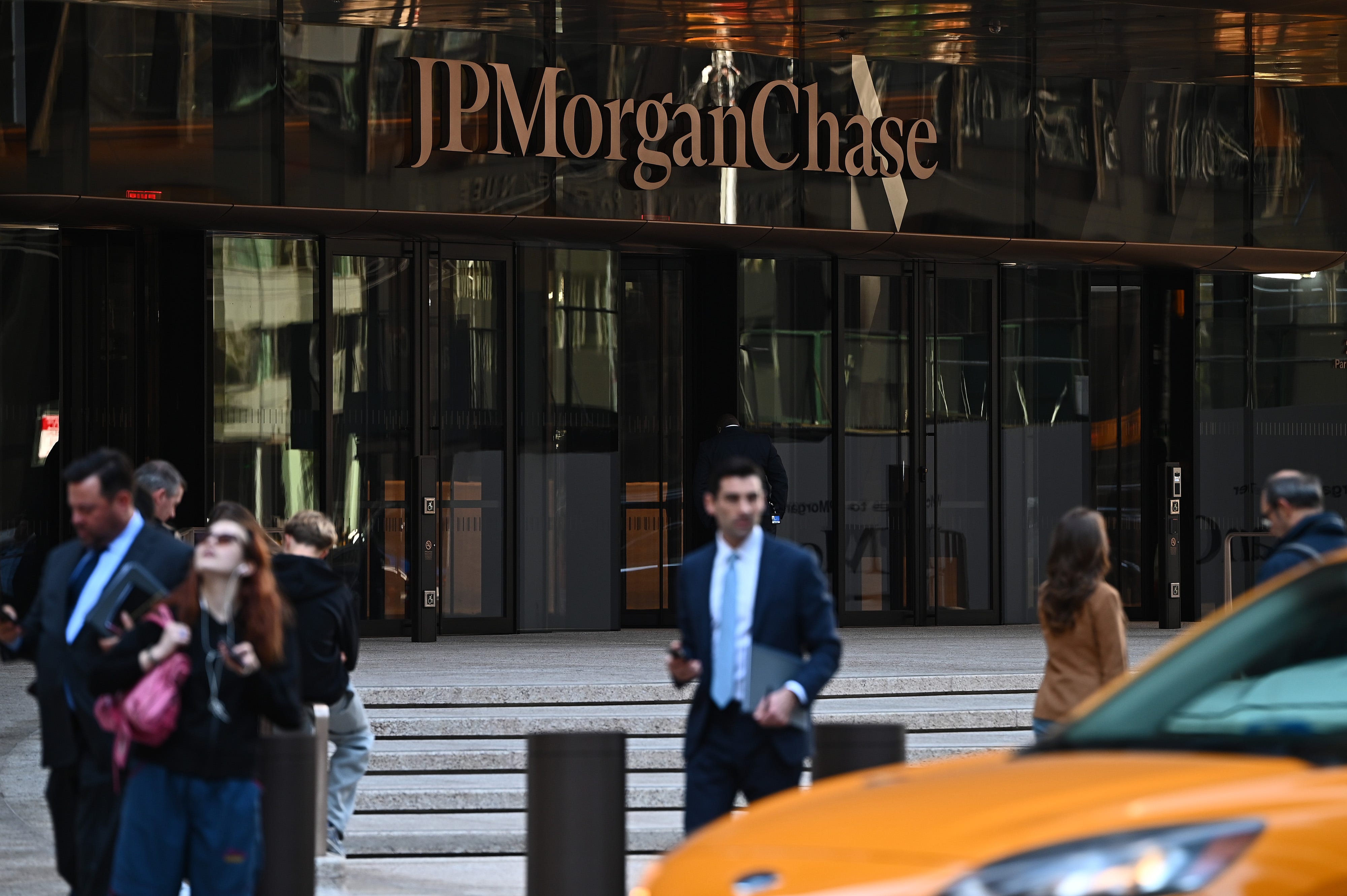 View of the Park Avenue entrance to new JPMorgan Chase Headquarters.
