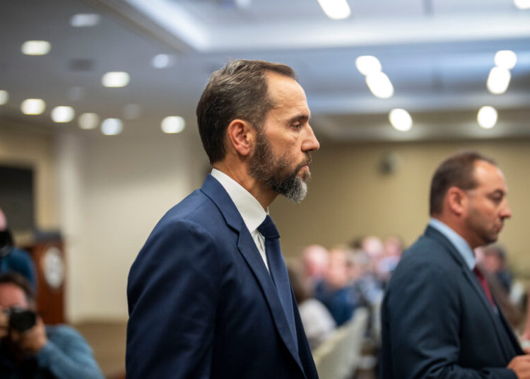 Jack Smith Asks Justice Dept. for Guidance on Testifying to Congress
