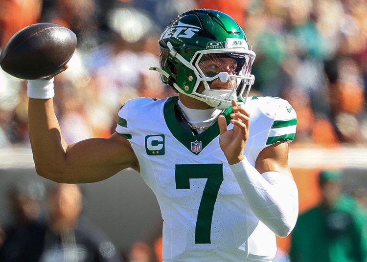 Jets secure first win of season with miraculous comeback over Bengals