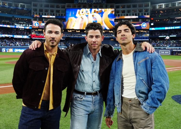 Joe Jonas Responds To Baseball Fans Confused By Mid-Game Jonas Brothers Concert During World Series
