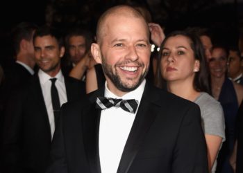 Jon Cryer Signs With Artists First