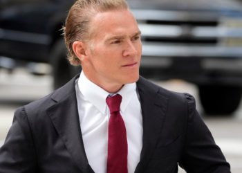 Judge orders arrest of ex-Green Beret tied to failed Venezuela raid after court no-show