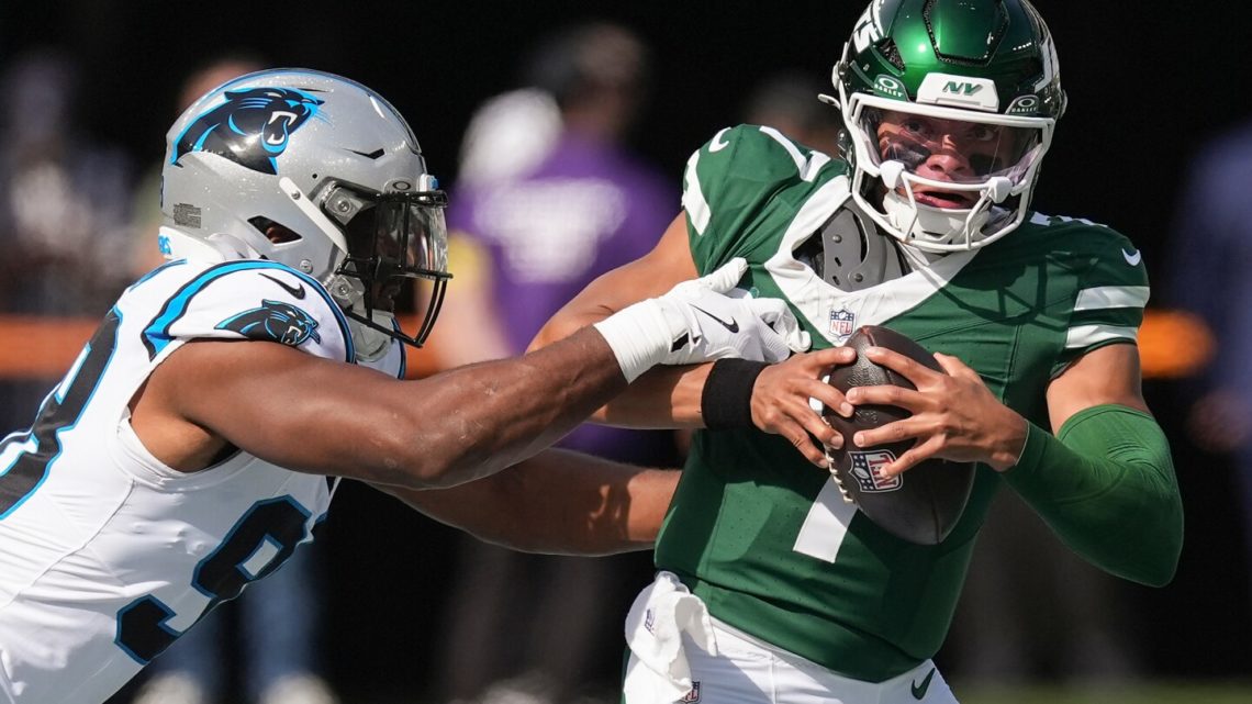 Justin Fields to start at QB for Jets with Tyrod Taylor ruled out against Bengals, AP source says