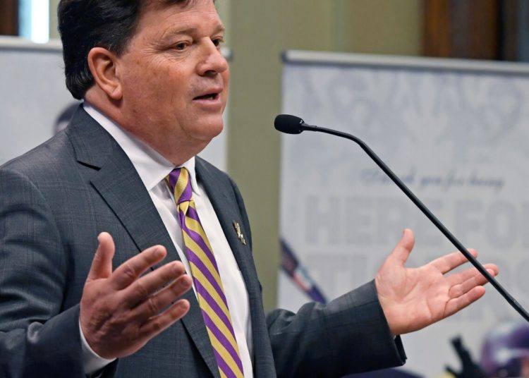 LSU athletic director Scott Woodward ousted, 4 days after the firing of football coach Brian Kelly