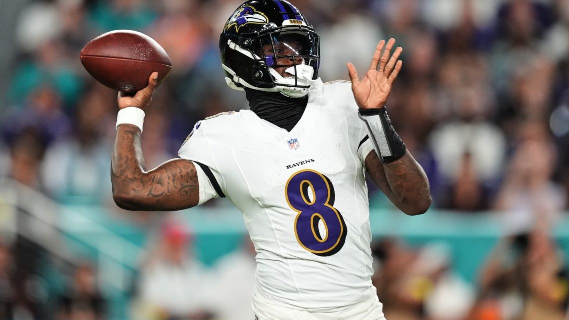 Lamar Jackson torches Miami with 4 TD passes in return from injury and Ravens rout Dolphins 28-6
