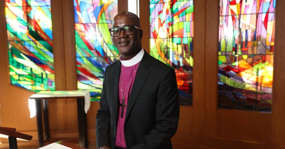 Largest U.S. Lutheran denomination installs its first Black presiding bishop