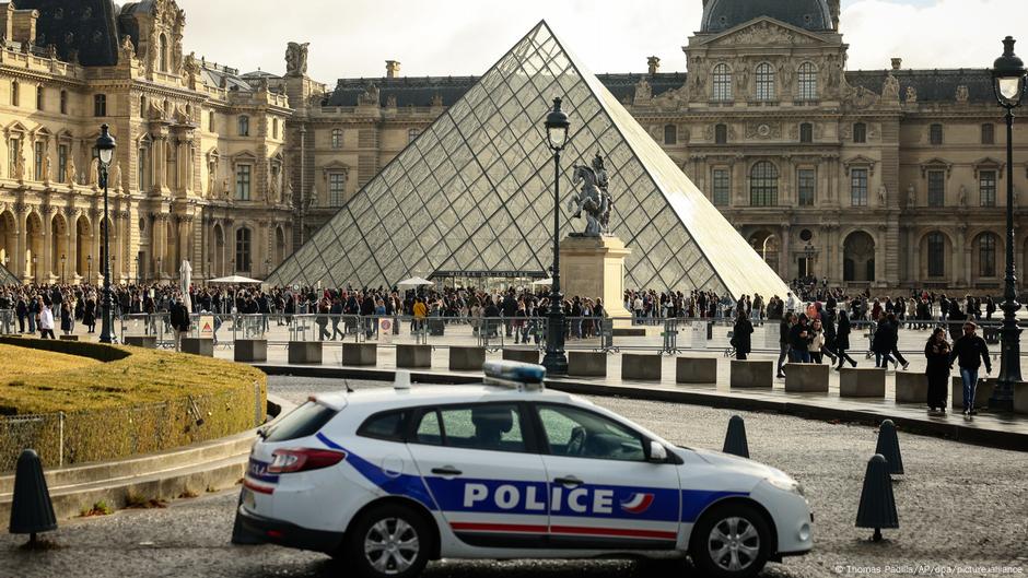 Louvre heist: Prime suspect arrested but no sign of loot