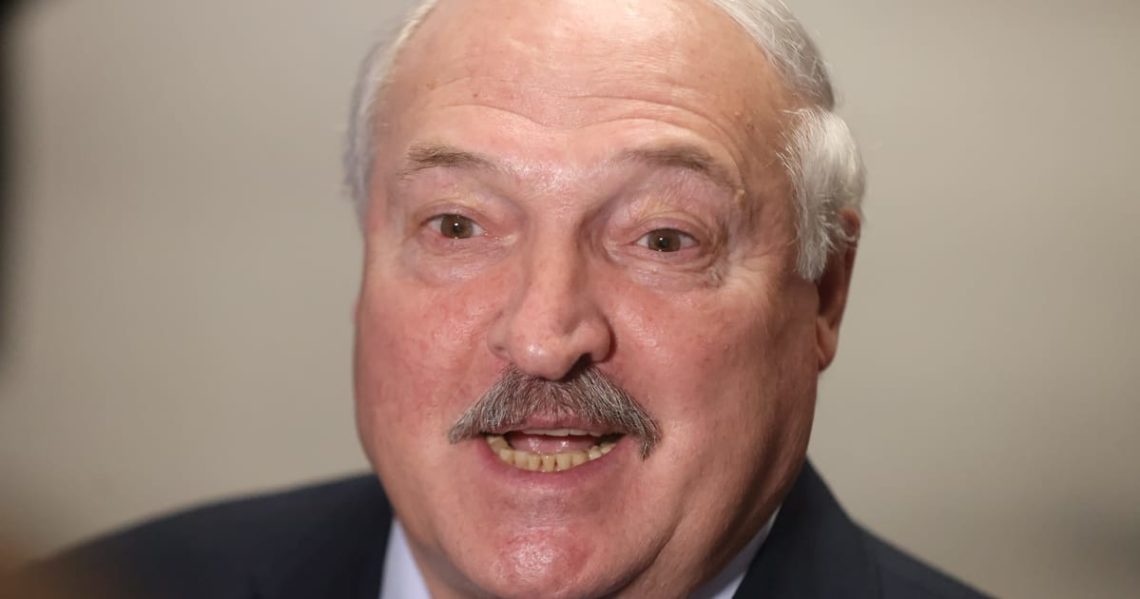 Lukashenko bites back at Lithuania over balloons-induced border closure