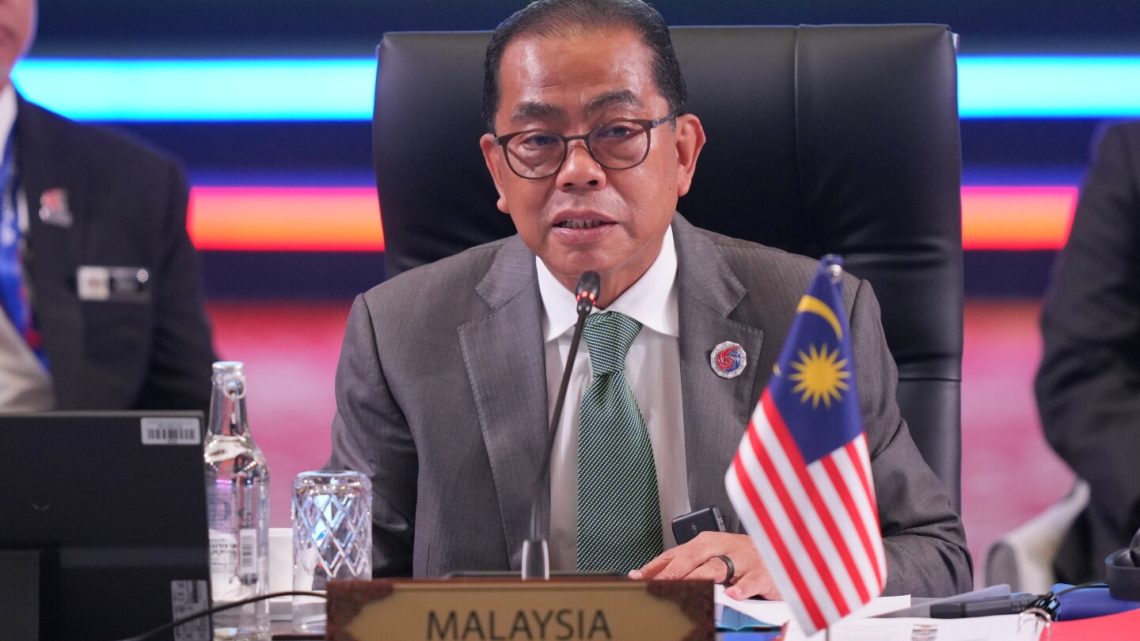 Malaysia urges ASEAN to expand defense cooperation in cyberspace