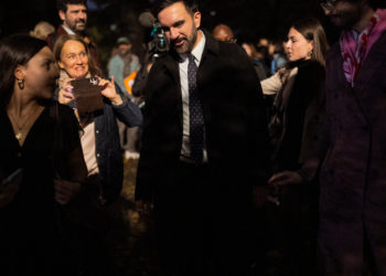 Mamdani Takes His Campaign to the Night Shift