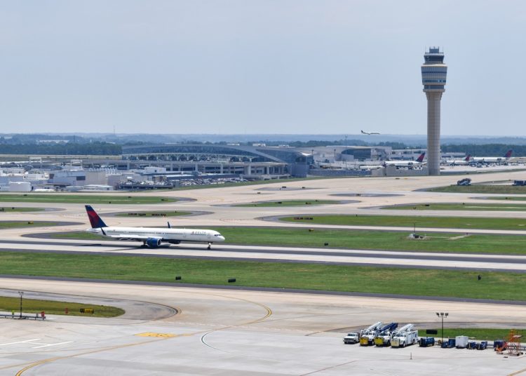 Man arrested for allegedly threatening to shoot up airport