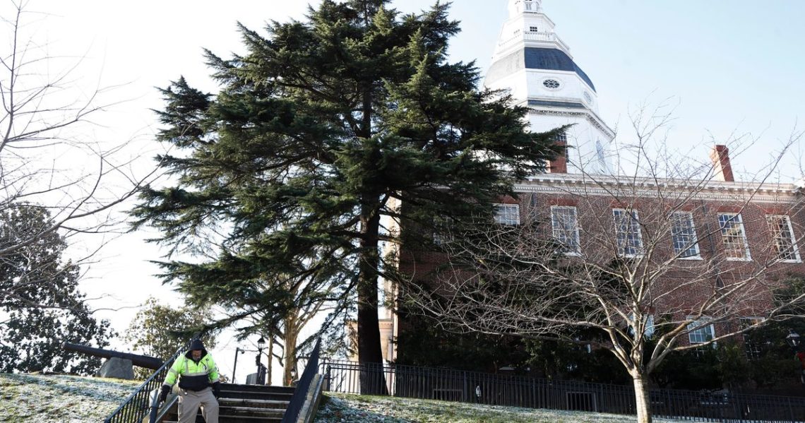 Maryland state senator indicted in federal court on extortion and conspiracy charges