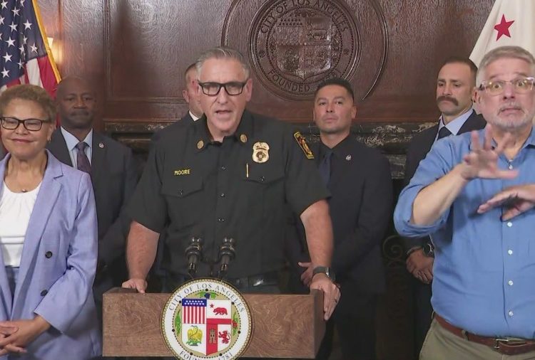 Mayor Bass appoints new Los Angeles Fire Department Chief