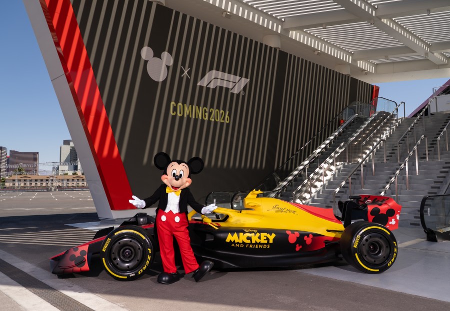 Mickey Mouse to perform at Fountains of Bellagio in Las Vegas for the first time