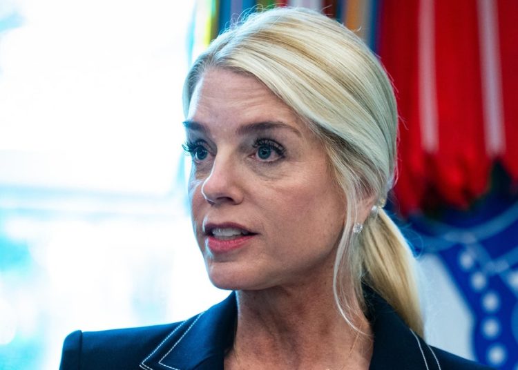 Minnesota man arrested for threatening Pam Bondi in TikTok post