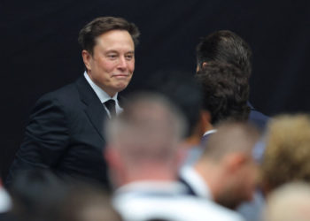 Musk’s Trillion-Dollar Pitch