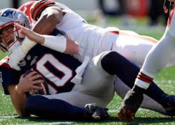 Myles Garrett breaks Browns franchise record with 5 sacks against Patriots