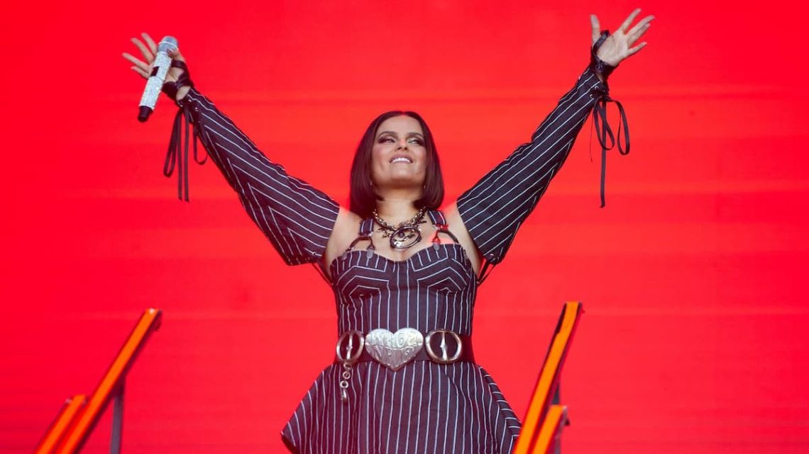 Nelly Furtado Announces Lengthy Hiatus From Performing To “Pursue Some Other Creative and Personal Endeavors”