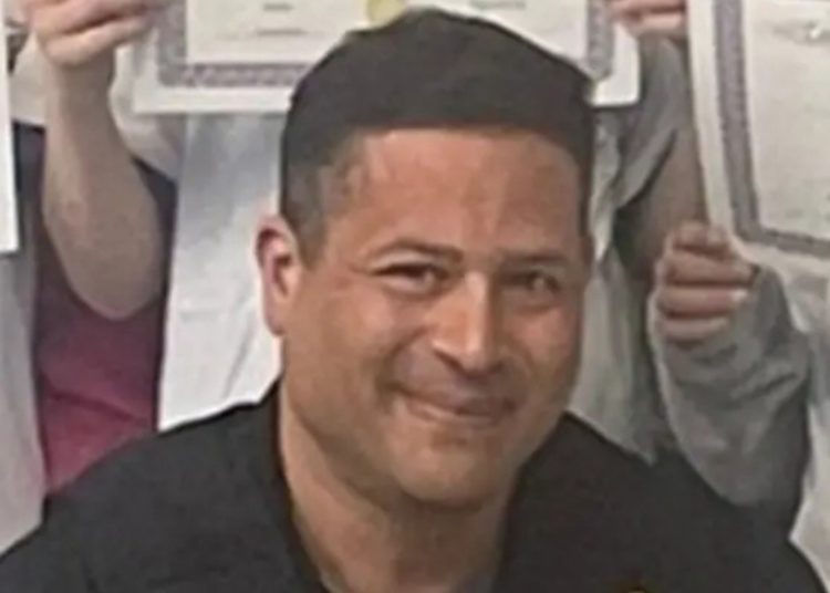 New Jersey Cop Charged After Getting Pizza Instead of Investigating a Murder