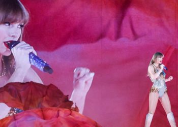 No, Taylor Swift did not turn down the 2026 Super Bowl halftime show