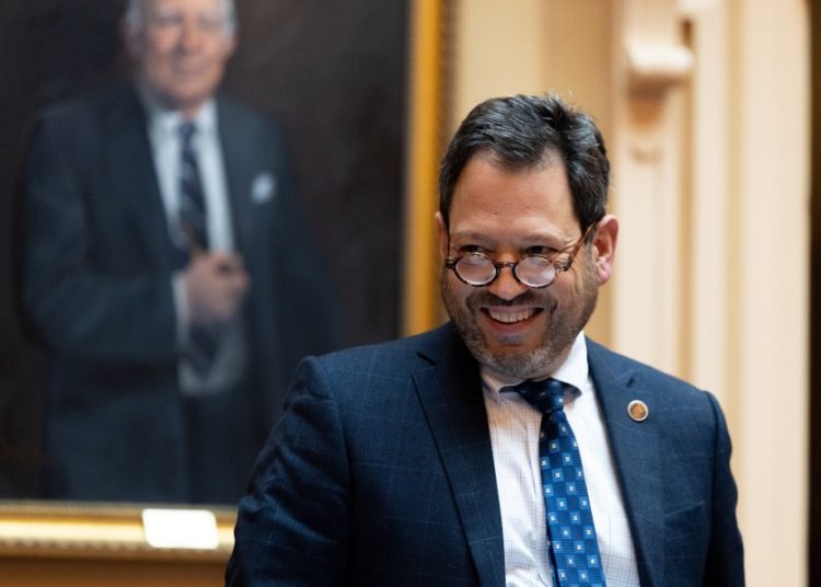 Ohio panel and Virginia lawmakers move forward with congressional redistricting plans