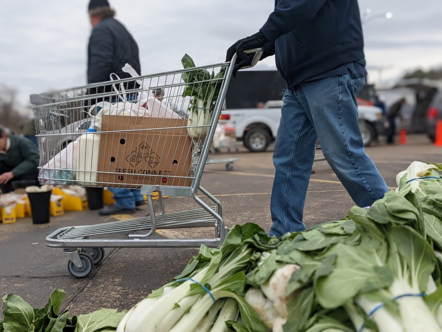 OneGenAway helping Huntsville furloughed workers get food