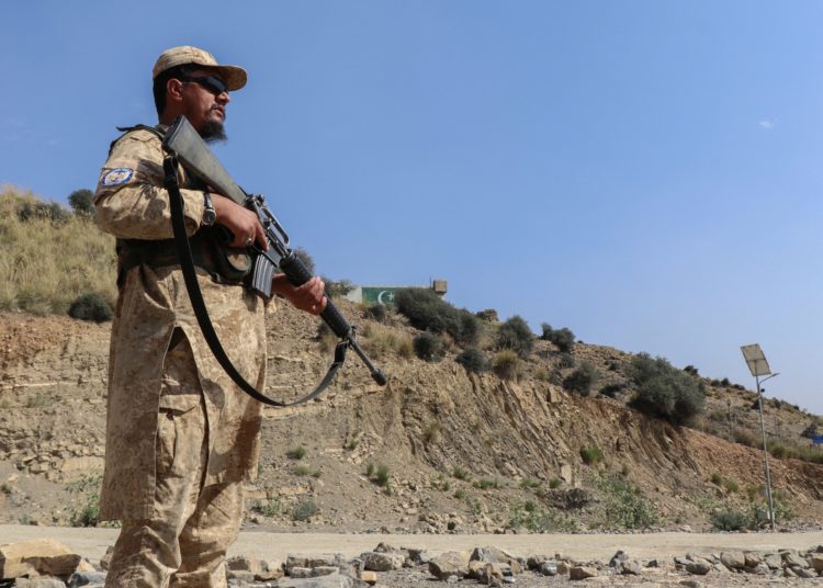 Pakistan, Afghanistan to resume talks amid tensions over border clashes