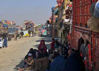 Pakistan says it seeks no further escalation but urges Afghanistan to act against militants