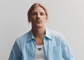 Paradigm Signs Actor Daniel Webber