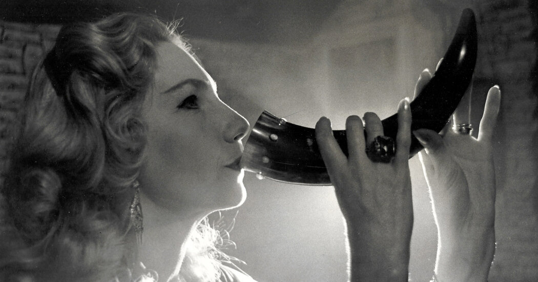 Patricia Crowther, Who Brought Witchcraft Out of the Shadows, Dies at 97