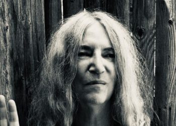 Patti Smith’s mesmerizing new memoir looks back in wonder — and sorrow