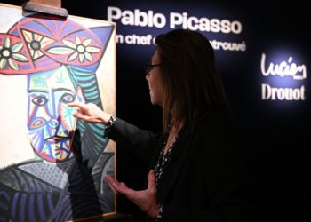 Picasso portrait of muse Dora Maar in vivid hat, long hidden from view, on auction in Paris