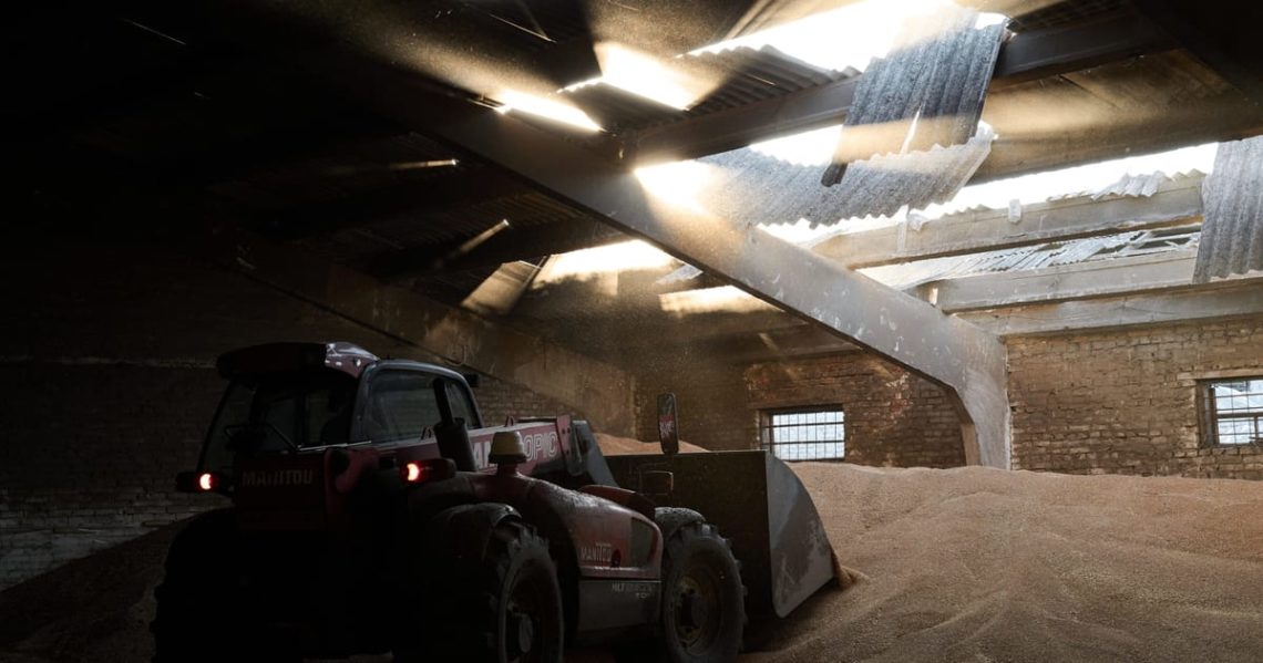 Poland, Hungary and Slovakia defy Brussels as Ukraine trade deal takes effect