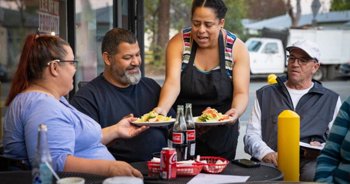 Restaurants that survived the Eaton fire are struggling. This club hopes to change that