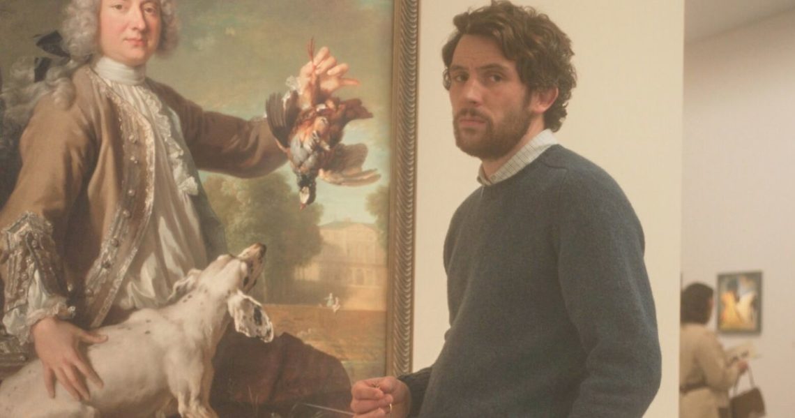 Review: Josh O’Connor plays an artless thief in the artful ‘Mastermind’