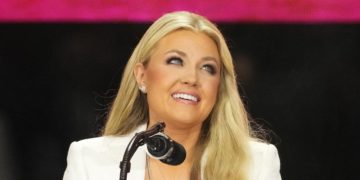 Riley Gaines praises to Erika Kirk before Ole Miss Turning Point event: ‘She is a force’