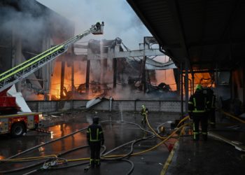 Russian attacks on Ukraine kill 4 as Kyiv’s allies renew pressure on Moscow