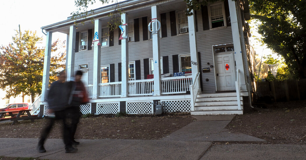 Rutgers Fraternity Is Closed After Student Is Injured in Hazing Episode