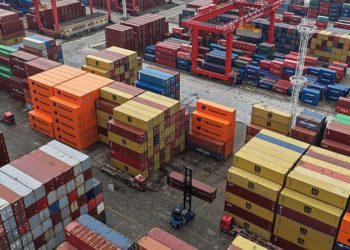 Senate approves Democratic resolution to block Trump’s global tariffs