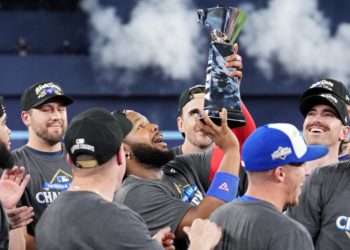 Shaikin: What might have been if the Angels had signed Vladimir Guerrero Jr. a decade ago