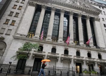 Shares in Asia are mixed and Chinese markets fall despite Trump’s trade truce with Xi