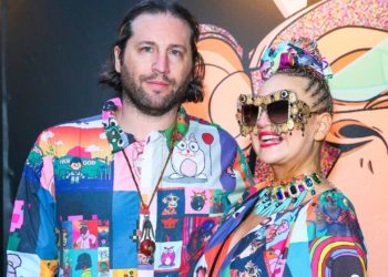 Sia’s estranged husband denied sole custody of son after he accused musician of drug abuse in emergency order
