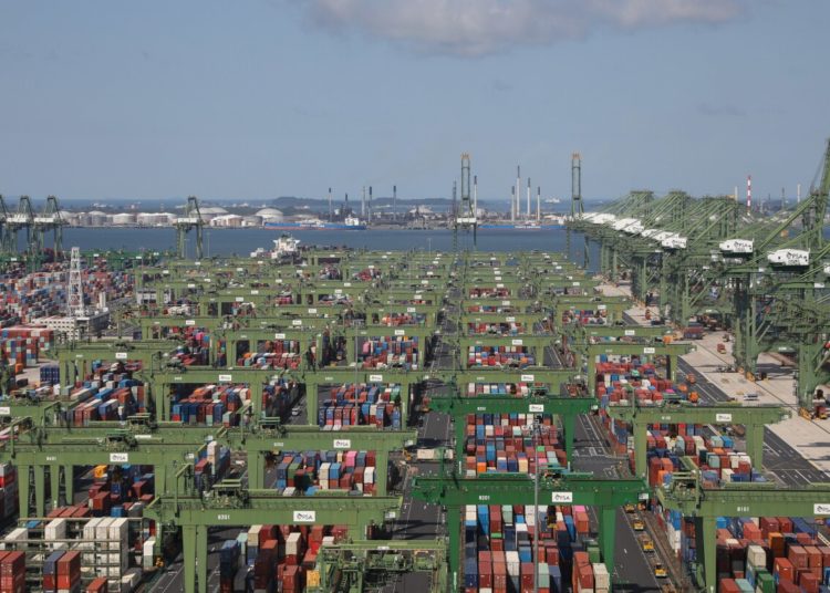 Singapore faces pressure to reveal carbon tax concessions to oil giants