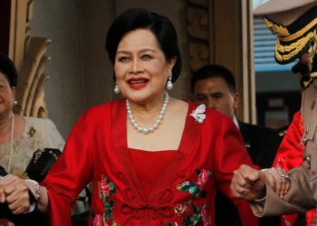Sirikit, queen mother of Thailand, dies aged 93