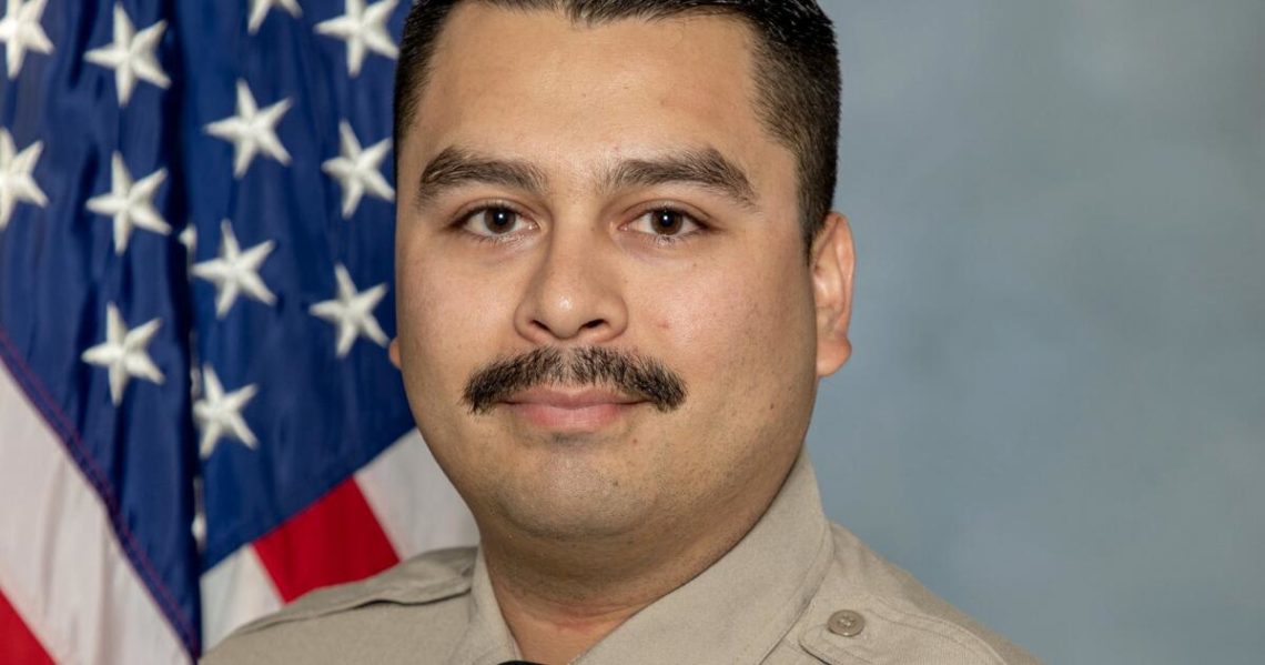 Slain deputy leaves behind young daughter, pregnant wife. ‘He was a wonderful father’