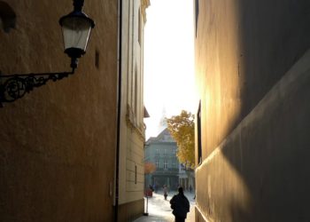 Slovakia adopts speed limit for pedestrians