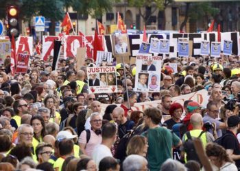 Spain: Tens of thousands protest a year after deadly floods